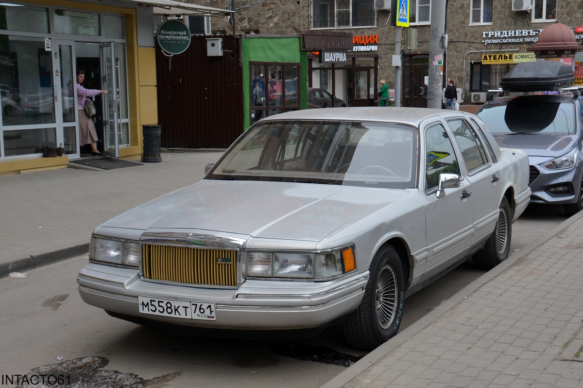 Ростовская область, № М 558 КТ 761 — Lincoln Town Car (2G) '90-97