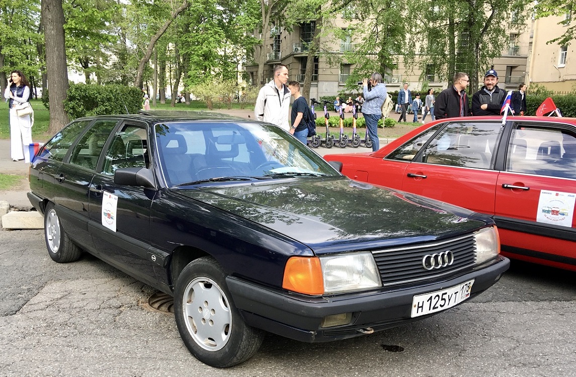 Санкт-Петербург, № Н 125 УТ 178 — Audi 100 Avant (C3) '82-91; Санкт-Петербург — Международный транспортный фестиваль "SPb TransportFest 2023"