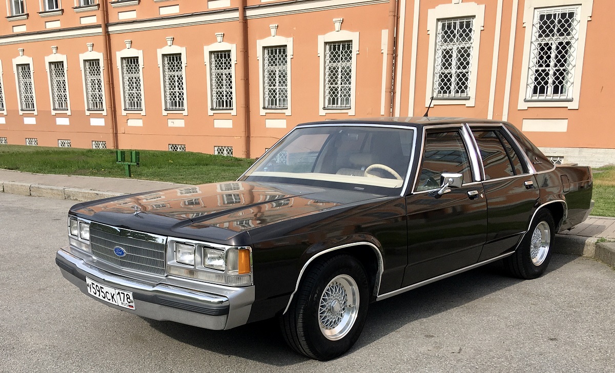 Санкт-Петербург, № У 595 СК 178 — Ford LTD Crown Victoria '80-91
