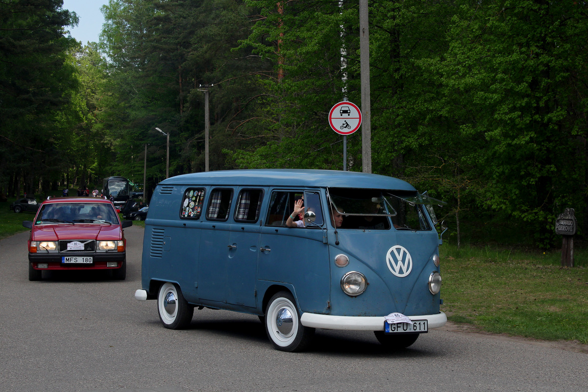 Литва, № GFU 611 — Volkswagen Typ 2 (T1) '62-75; Литва — Eugenijau, mes dar važiuojame 10