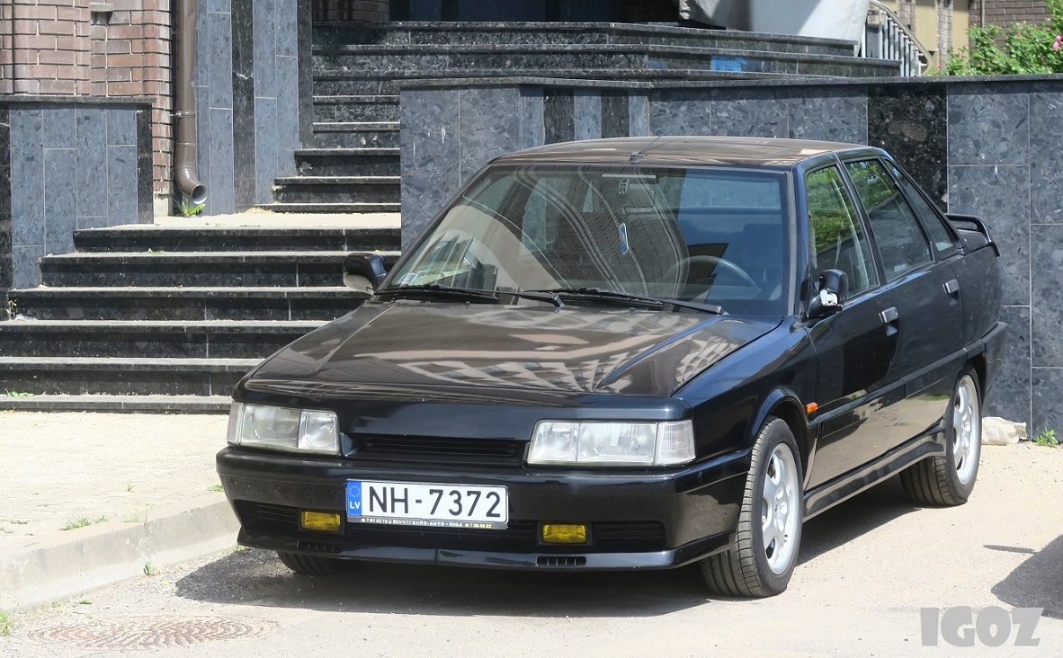 Латвия, № NH-7372 — Renault 21 '86-95