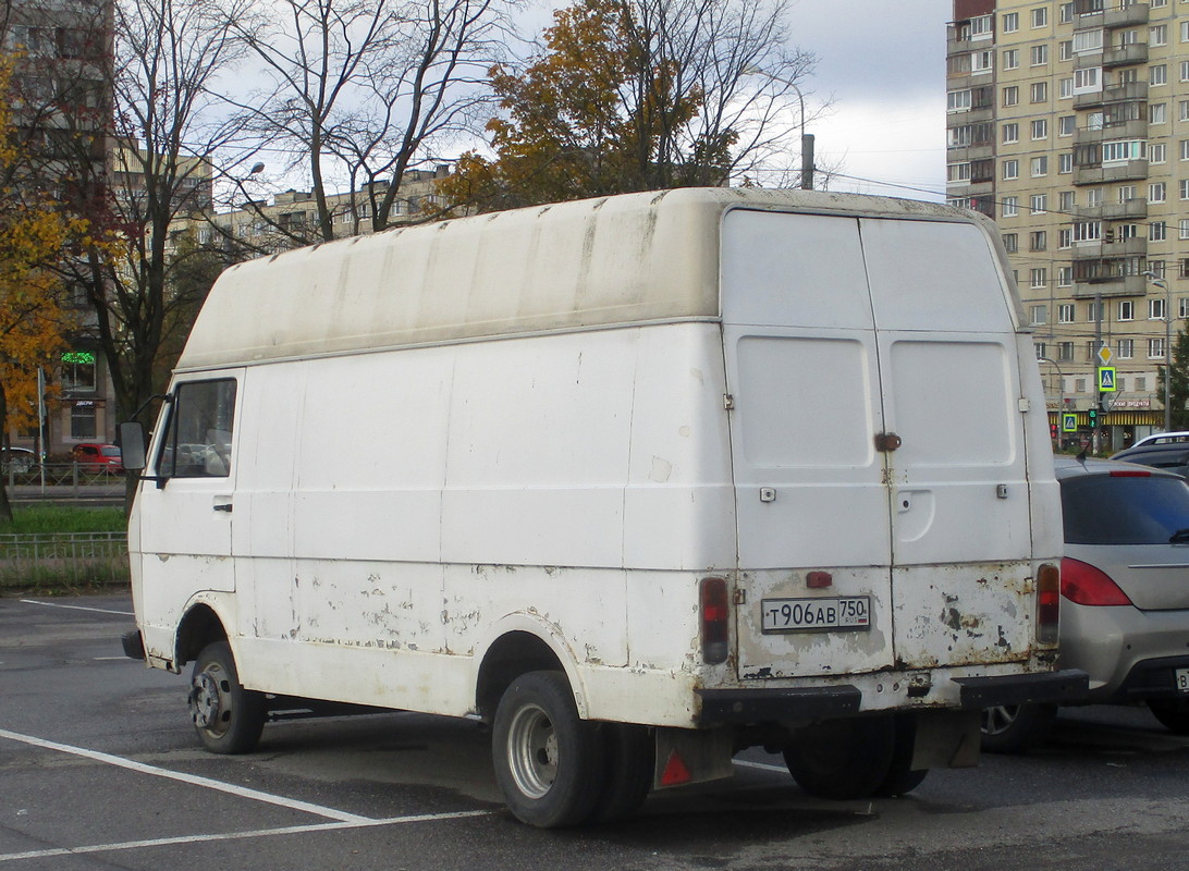 Московская область, № Т 906 АВ 750 — Volkswagen LT '75-96