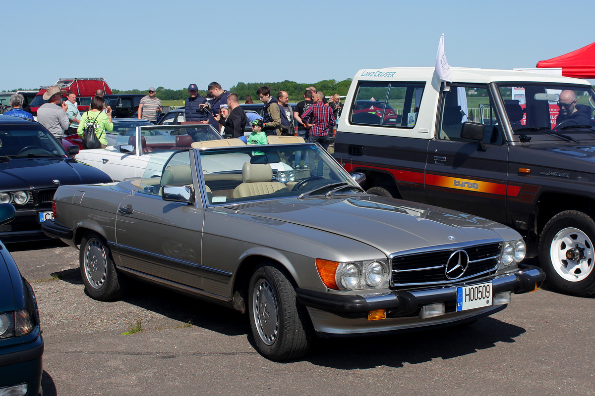 Литва, № H00509 — Mercedes-Benz (R107/C107) '71-89; Литва — Retro mugė 2023