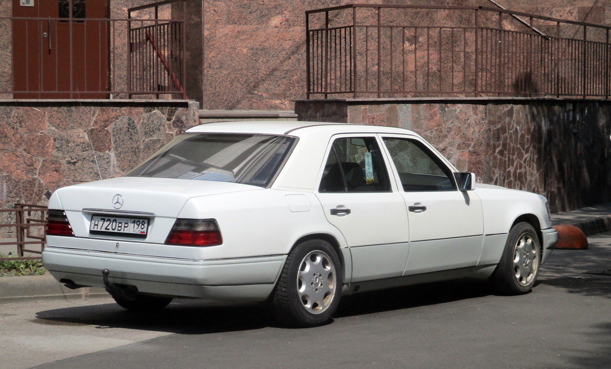 Санкт-Петербург, № Н 720 ВР 198 — Mercedes-Benz (W124) '84-96