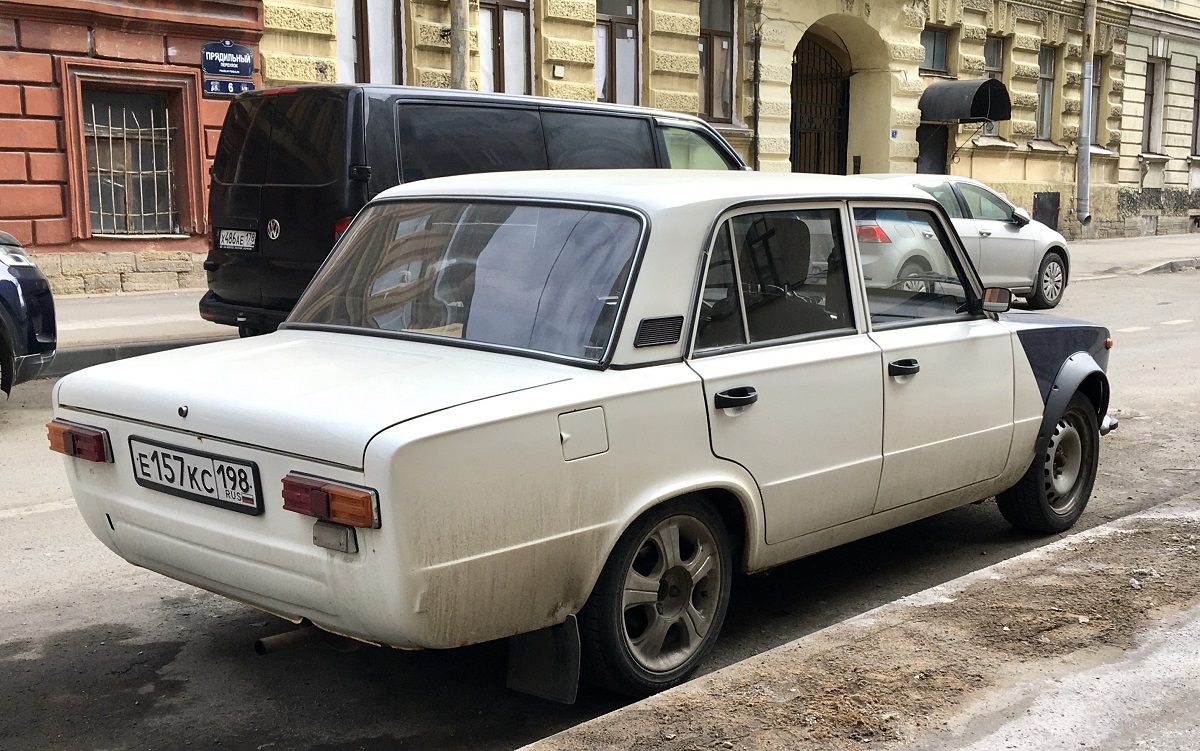 Санкт-Петербург, № Е 157 КС 198 — ВАЗ-21013 '77-88