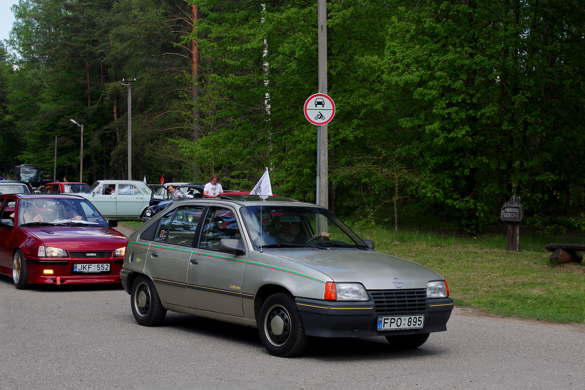 Литва, № FPO 895 — Opel Kadett (E) '84-95; Литва — Eugenijau, mes dar važiuojame 10