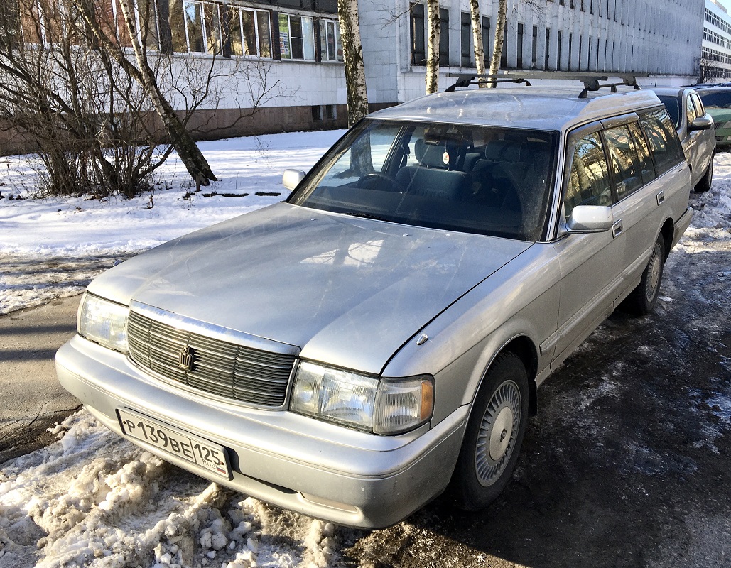 Приморский край, № Р 139 ВЕ 125 — Toyota Crown (S130, facelift) '89-99; Приморский край — Вне региона