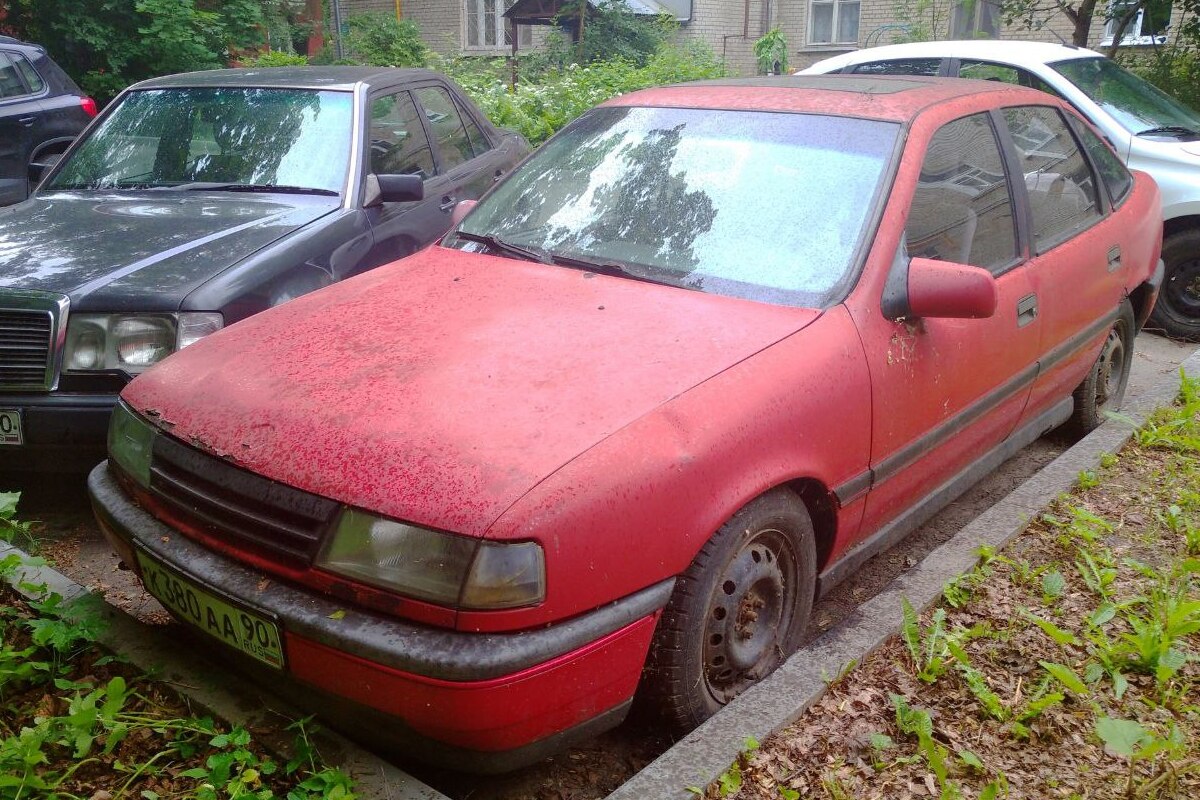 Московская область, № К 380 АА 90 — Opel Vectra (A) '88-95