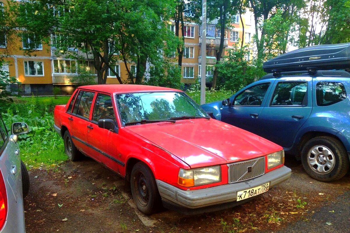 Московская область, № К 718 АТ 750 — Volvo 740 '84-92