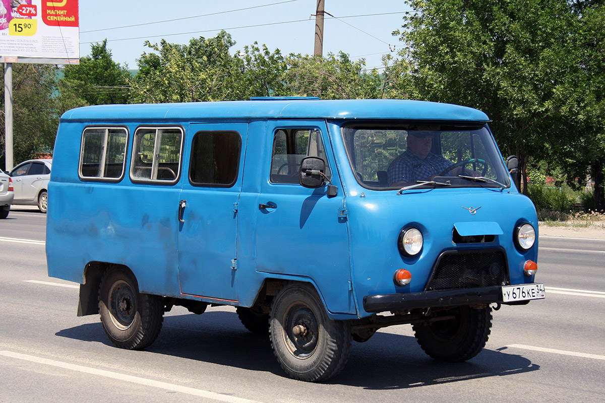 Волгоградская область, № У 676 КЕ 34 — УАЗ-3303 '85-03