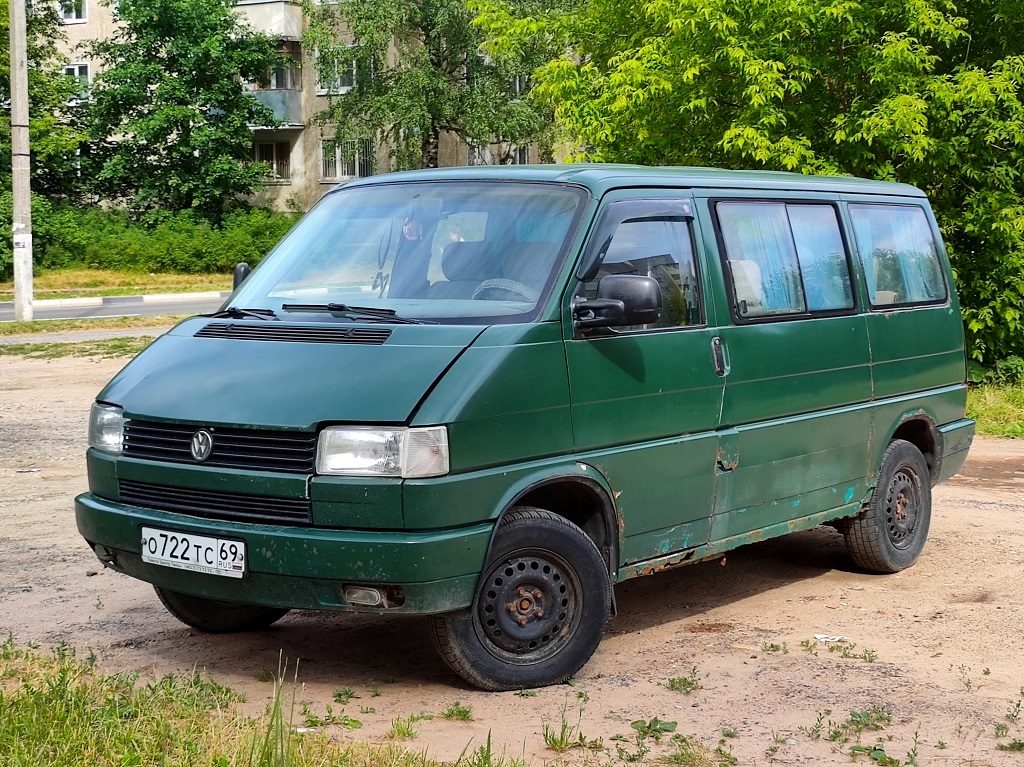 Тверская область, № О 722 ТС 69 — Volkswagen Typ 2 (T4) '90-03