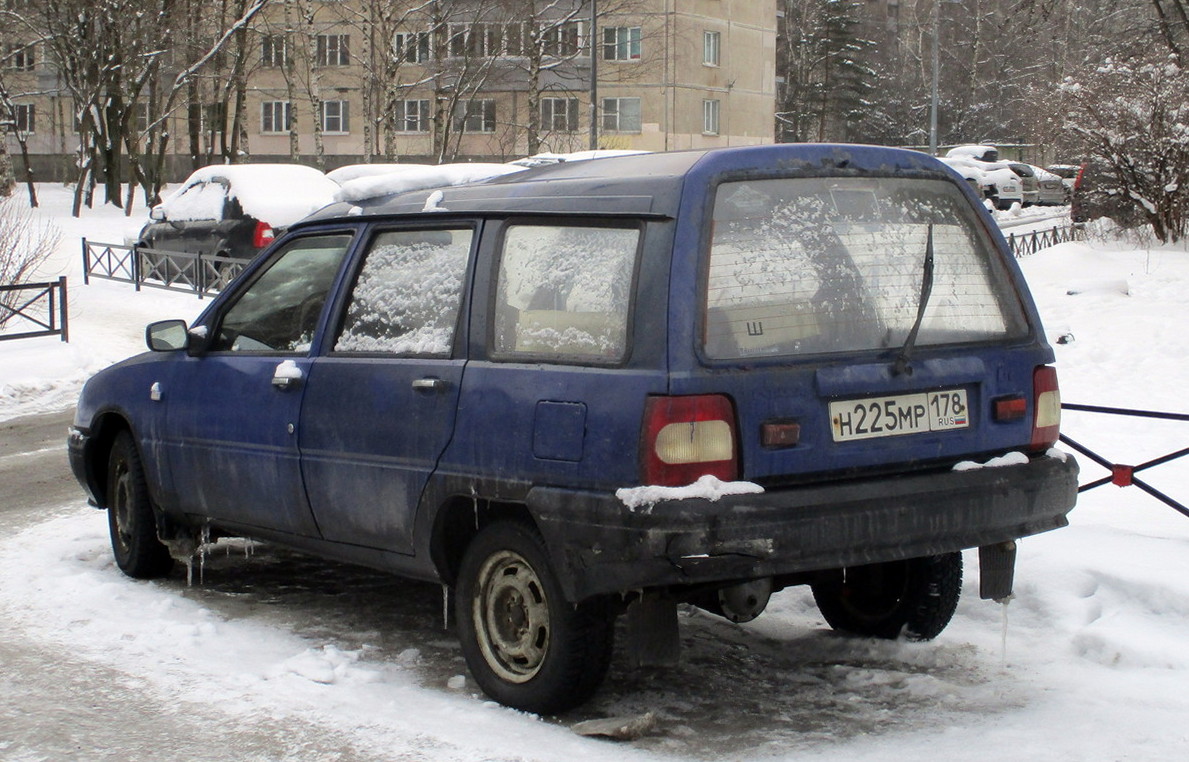 Санкт-Петербург, № Н 225 МР 178 — Иж-21261 Фабула '02-05