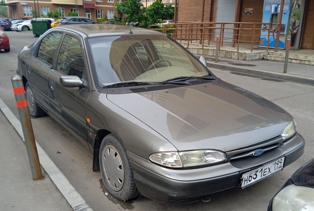 Москва, № Н 631 ЕХ 199 — Ford Mondeo (1G) '92-96