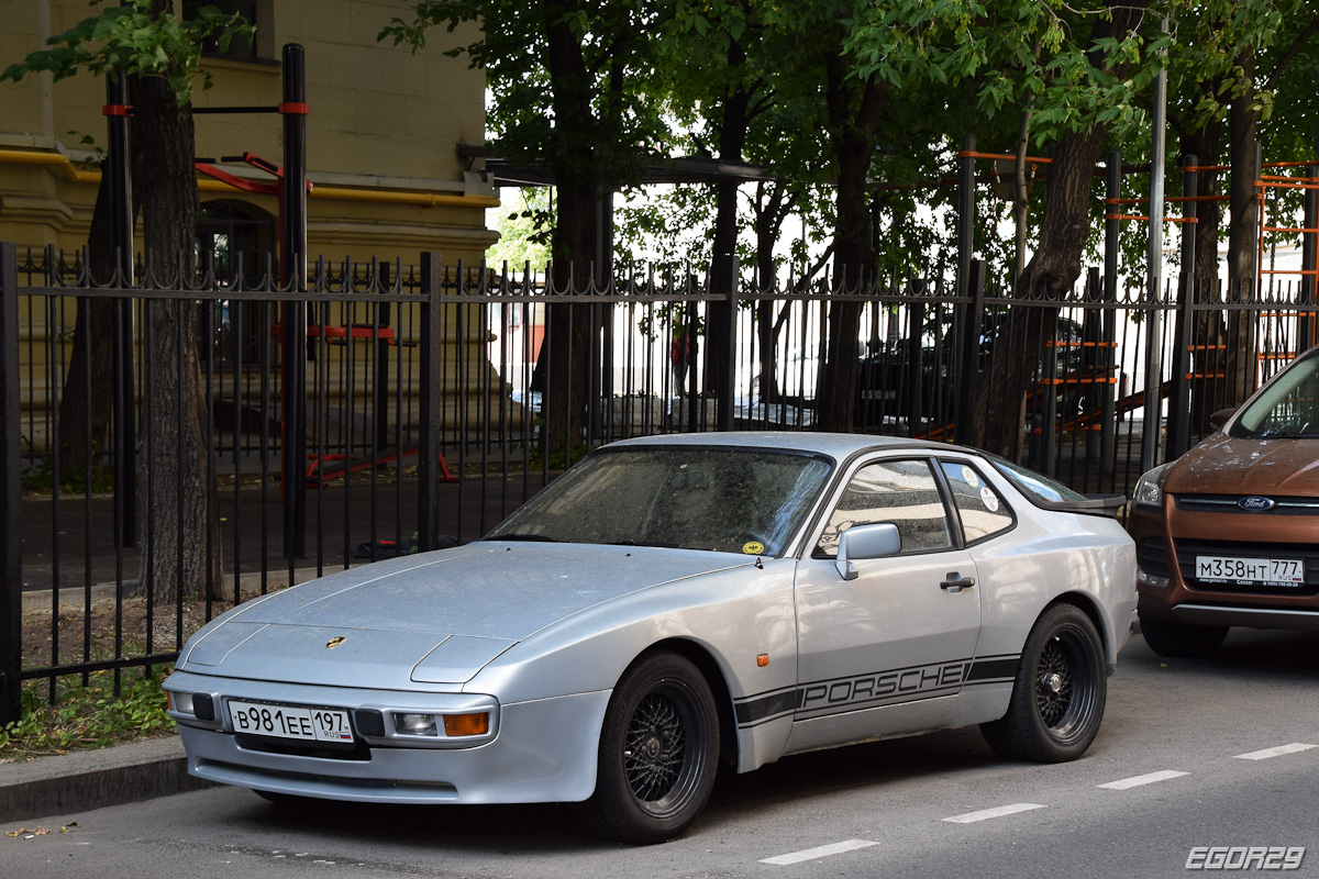 Москва, № В 981 ЕЕ 197 — Porsche 944 '82-89