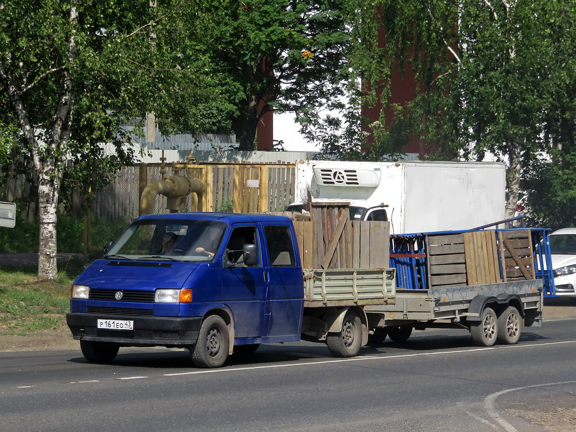 Кировская область, № Р 161 ЕО 43 — Volkswagen Typ 2 (T4) '90-03