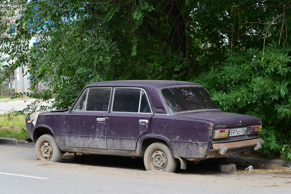 Волгоградская область, № А 597 ХО 134 — ВАЗ-2106 '75-06