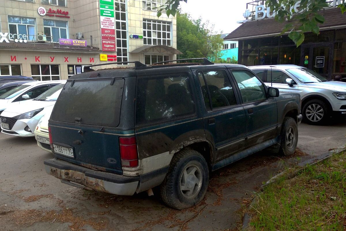 Московская область, № С 186 ТТ 90 — Ford Explorer (1G) '90-94