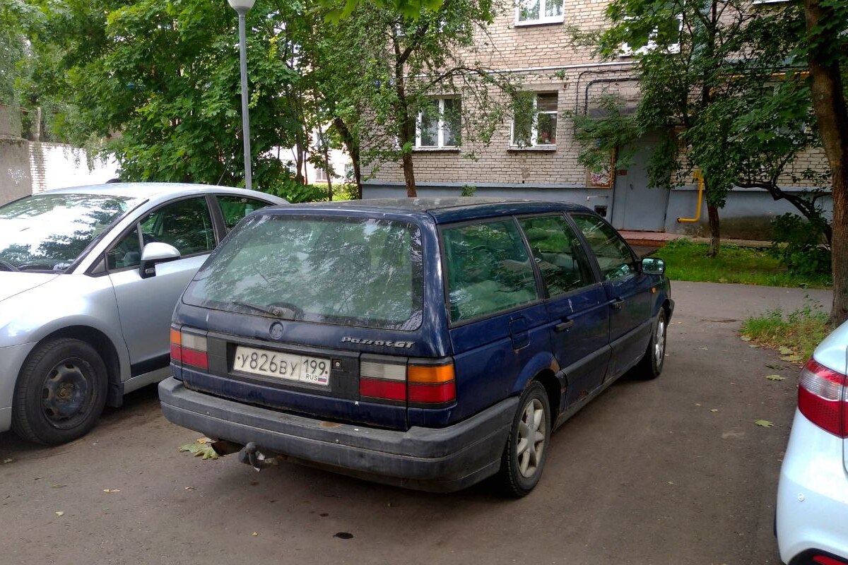 Москва, № У 826 ВУ 199 — Volkswagen Passat (B3) '88-93