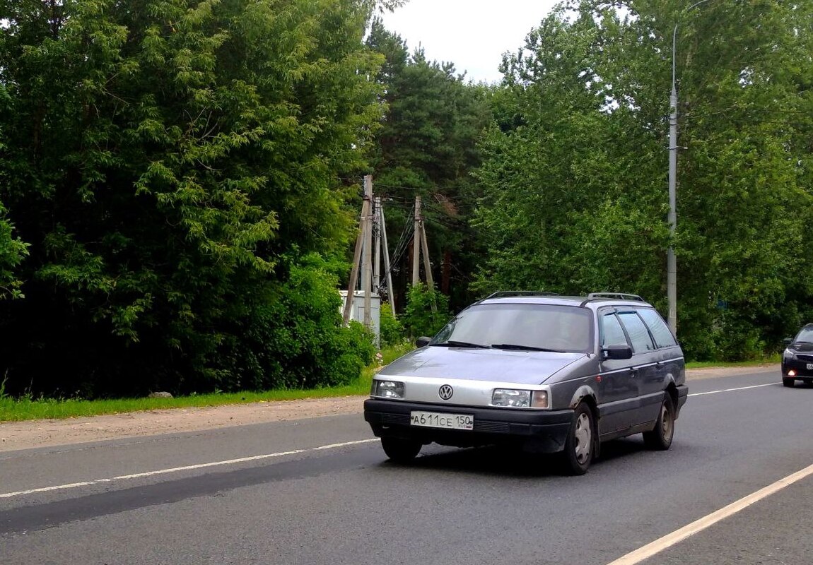Московская область, № А 611 СЕ 150 — Volkswagen Passat (B3) '88-93
