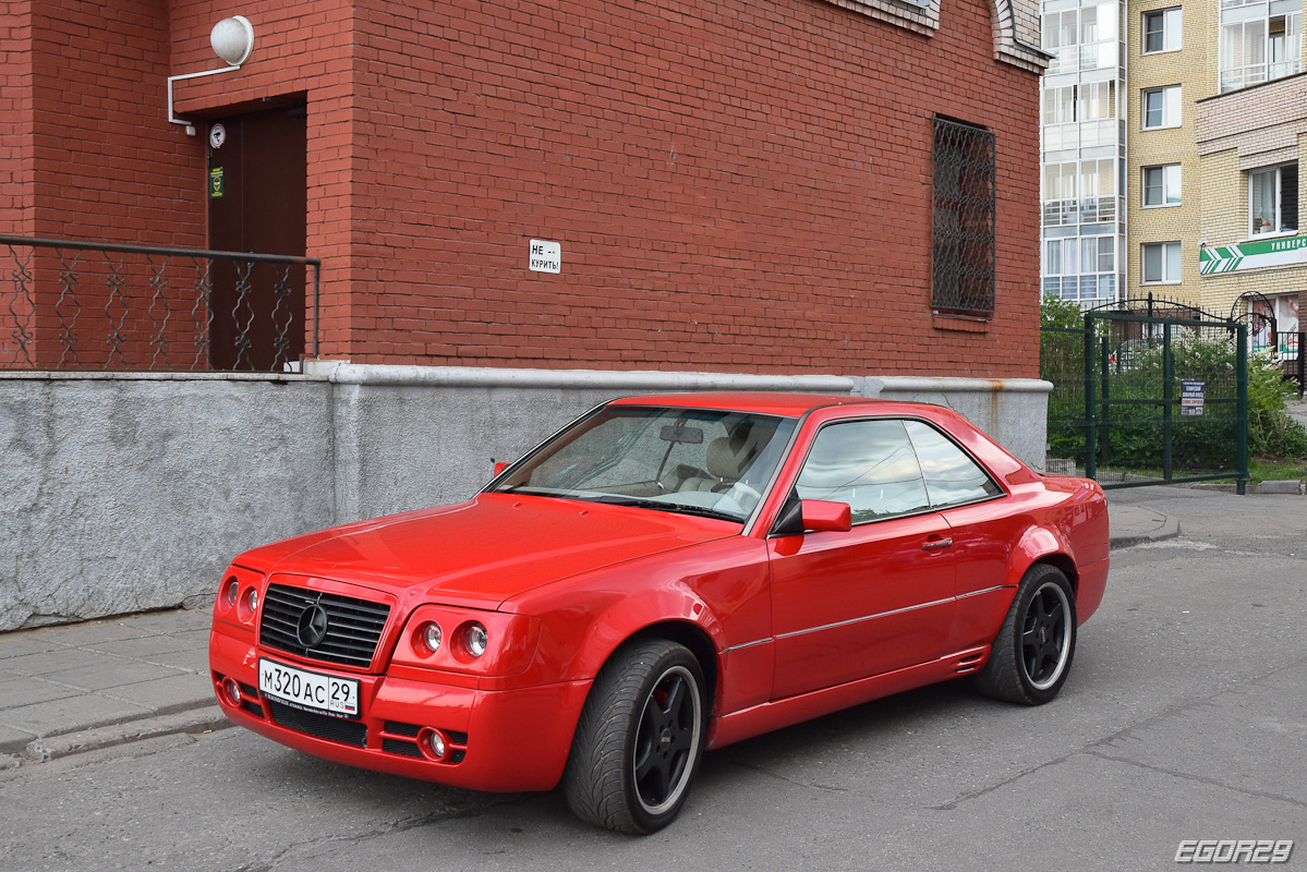 Архангельская область, № М 320 АС 29 — Mercedes-Benz (C124) '87-96