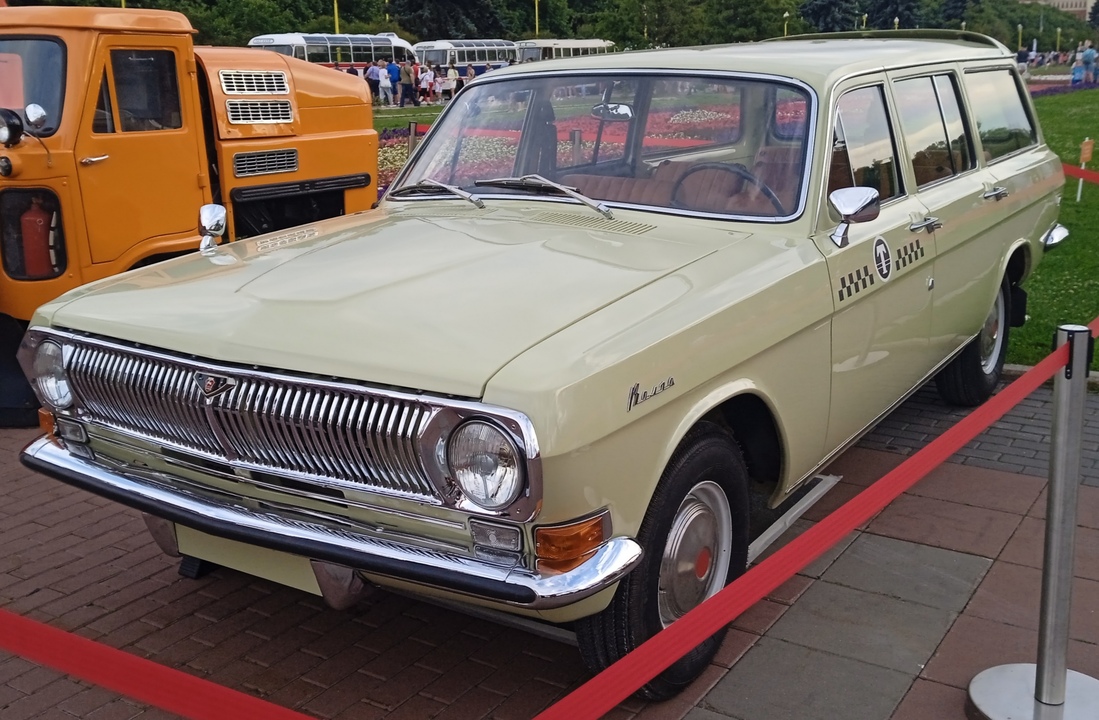 Москва, № (77) Б/Н 0571 — ГАЗ-24-04 Волга '73-85; Москва — Фестиваль "Ретрорейс" 2023