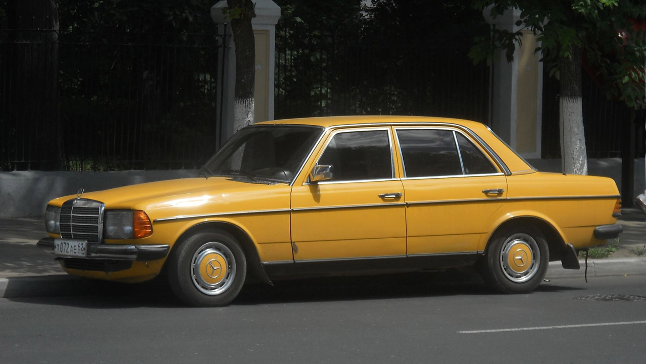 Рязанская область, № Т 072 АЕ 62 — Mercedes-Benz (W123) '76-86