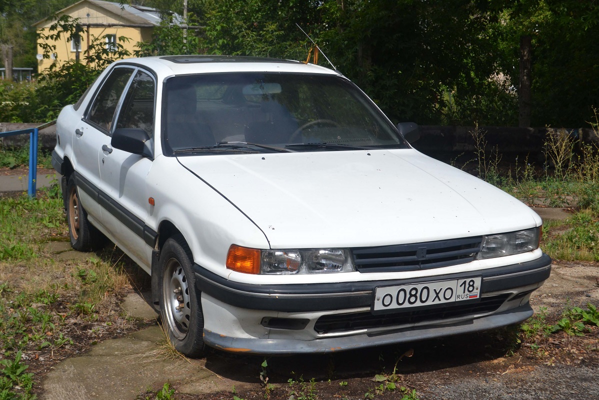 Удмуртия, № О 080 ХО 18 — Mitsubishi Galant (6G) '87-92