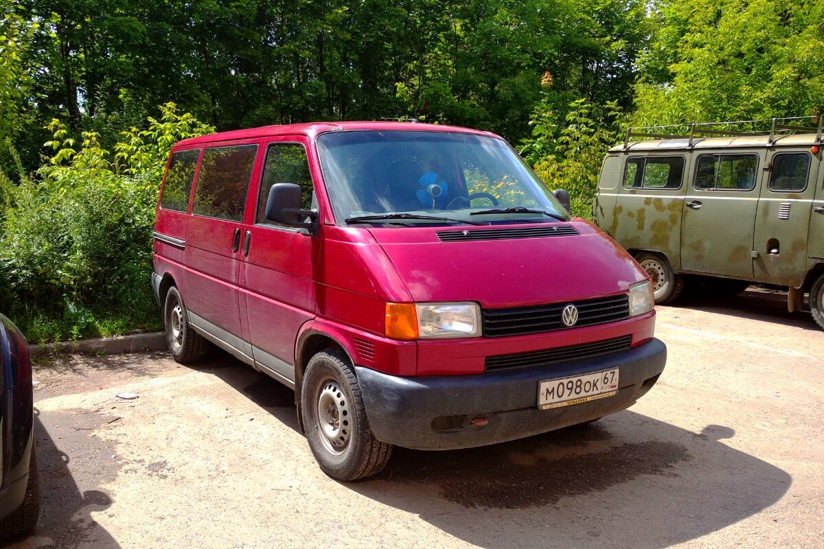 Смоленская область, № М 098 ОК 67 — Volkswagen Typ 2 (T4) '90-03