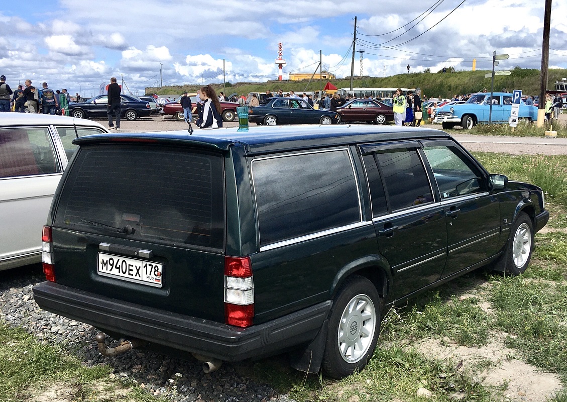 Санкт-Петербург, № М 940 ЕХ 178 — Volvo 940 '90-98; Санкт-Петербург — Фестиваль ретротехники "Фортуна"