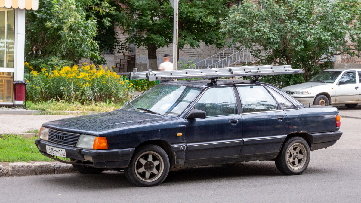 Татарстан, № У 535 ТУ 116 — Audi 100 (C3) '82-91