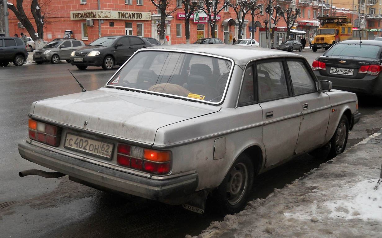 Рязанская область, № C 402 ОН 62 — Volvo 240 Series (общая модель)