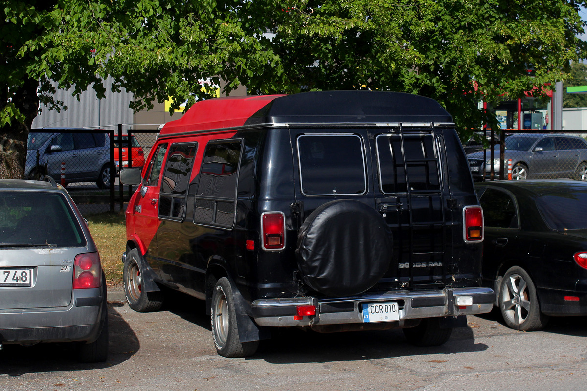 Литва, № CCR 010 — Dodge Ram Van (2G) '79-93