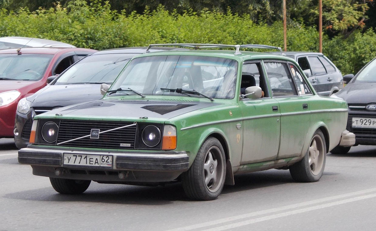 Рязанская область, № У 771 ЕА 62 — Volvo 240 Series (общая модель)