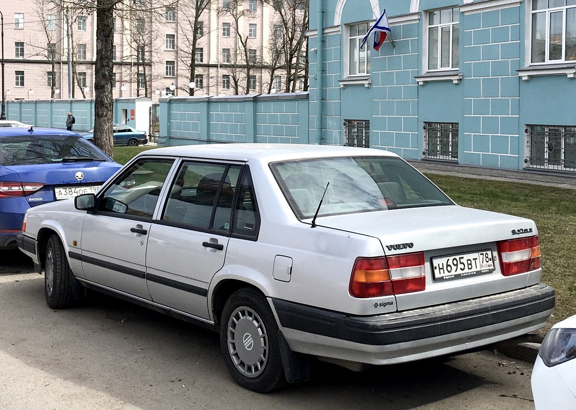 Санкт-Петербург, № Н 695 ВТ 78 — Volvo 940 '90-98