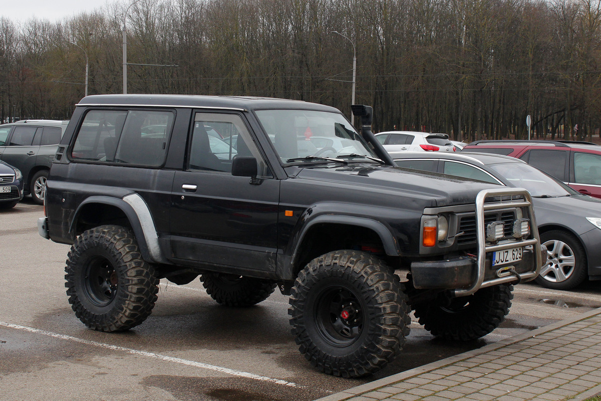 Литва, № JJZ 629 — Nissan Patrol (Y60) '87-97