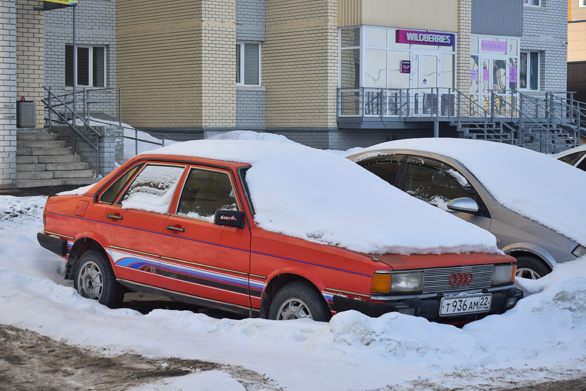 Алтайский край, № Т 936 АМ 22 — Audi 80 (B2) '78-86