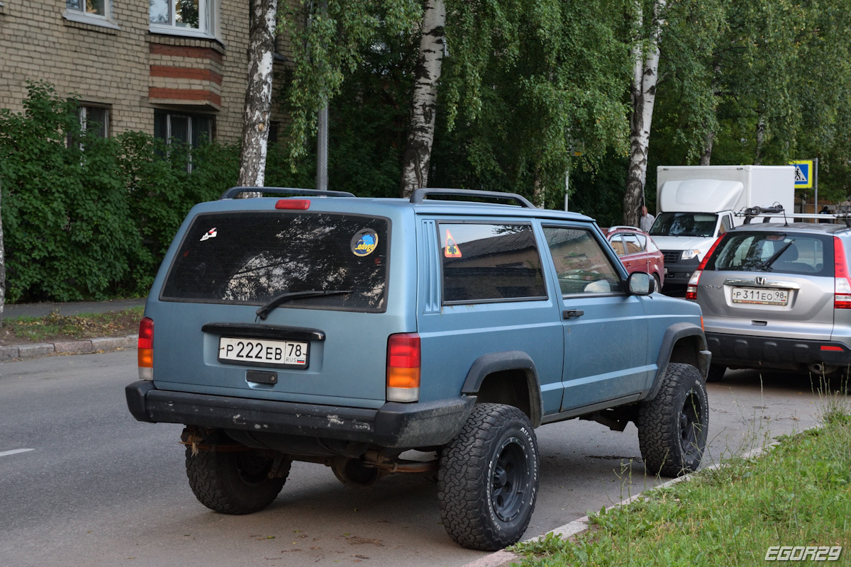 Санкт-Петербург, № Р 222 ЕВ 78 — Jeep Cherokee (XJ) '84-01