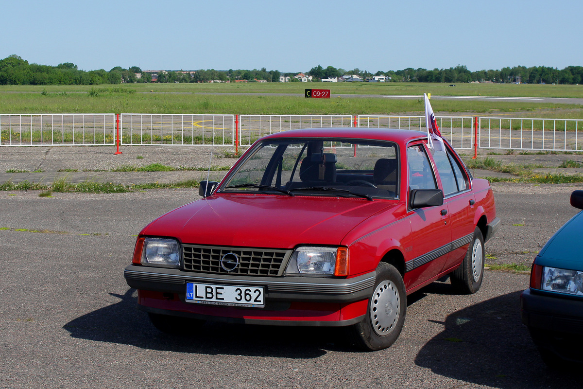 Литва, № LBE 362 — Opel Ascona (C) '81-88; Литва — Retro mugė 2023