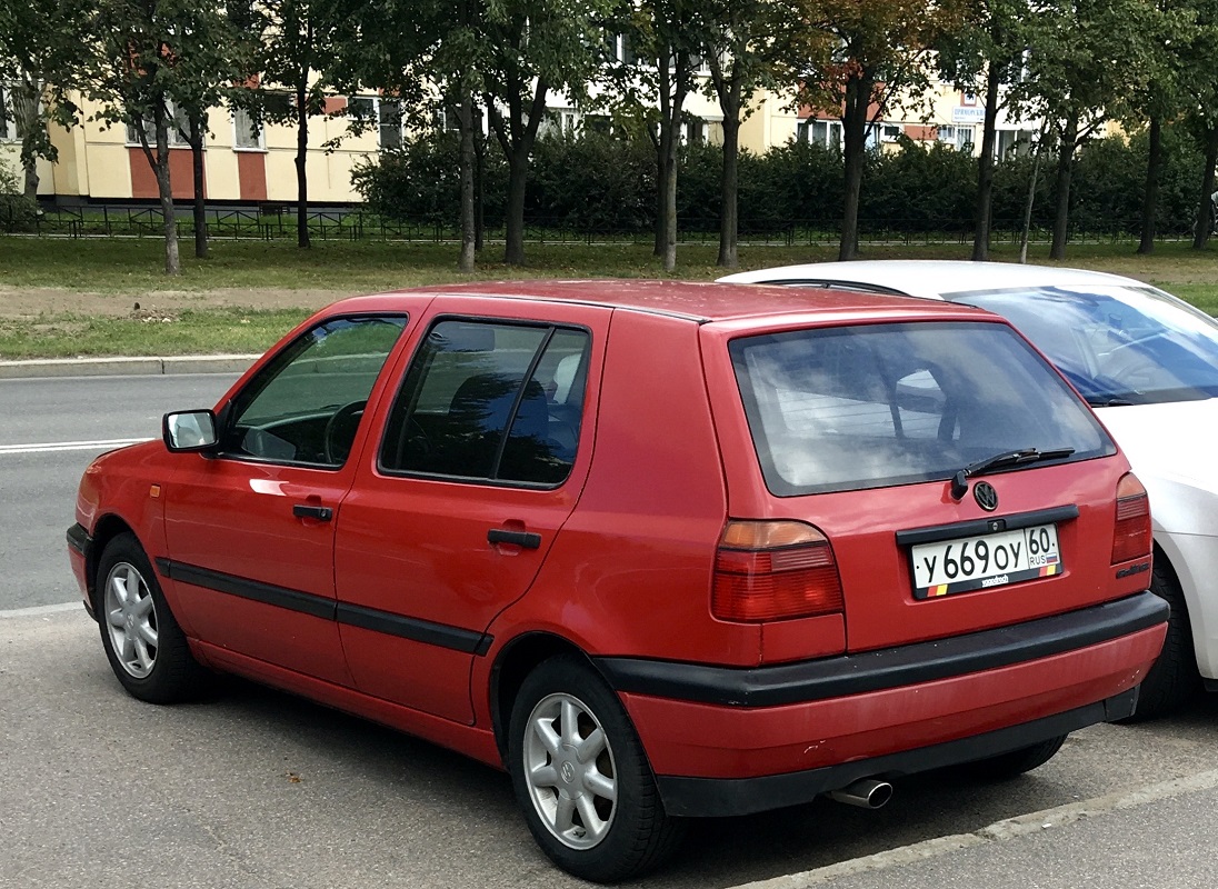 Псковская область, № У 669 ОУ 60 — Volkswagen Golf III '91-98