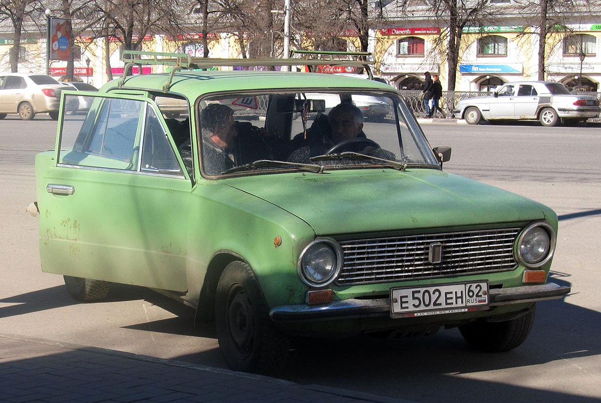 Рязанская область, № Е 502 ЕН 62 — ВАЗ-21011 '74-83