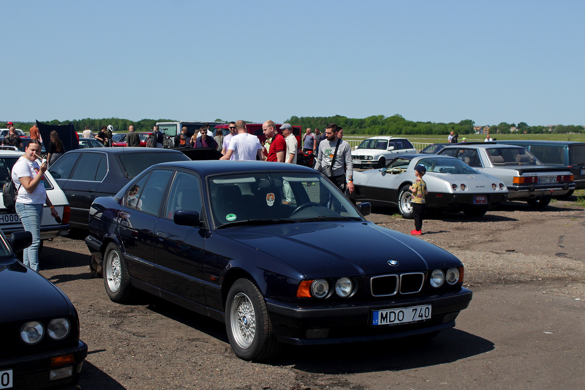 Литва, № MDO 740 — BMW 5 Series (E34) '87-96; Литва — Retro mugė 2023