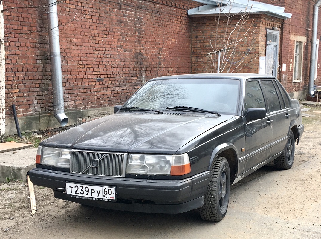 Псковская область, № Т 239 РУ 60 — Volvo 960 '90-98; Псковская область — Вне региона