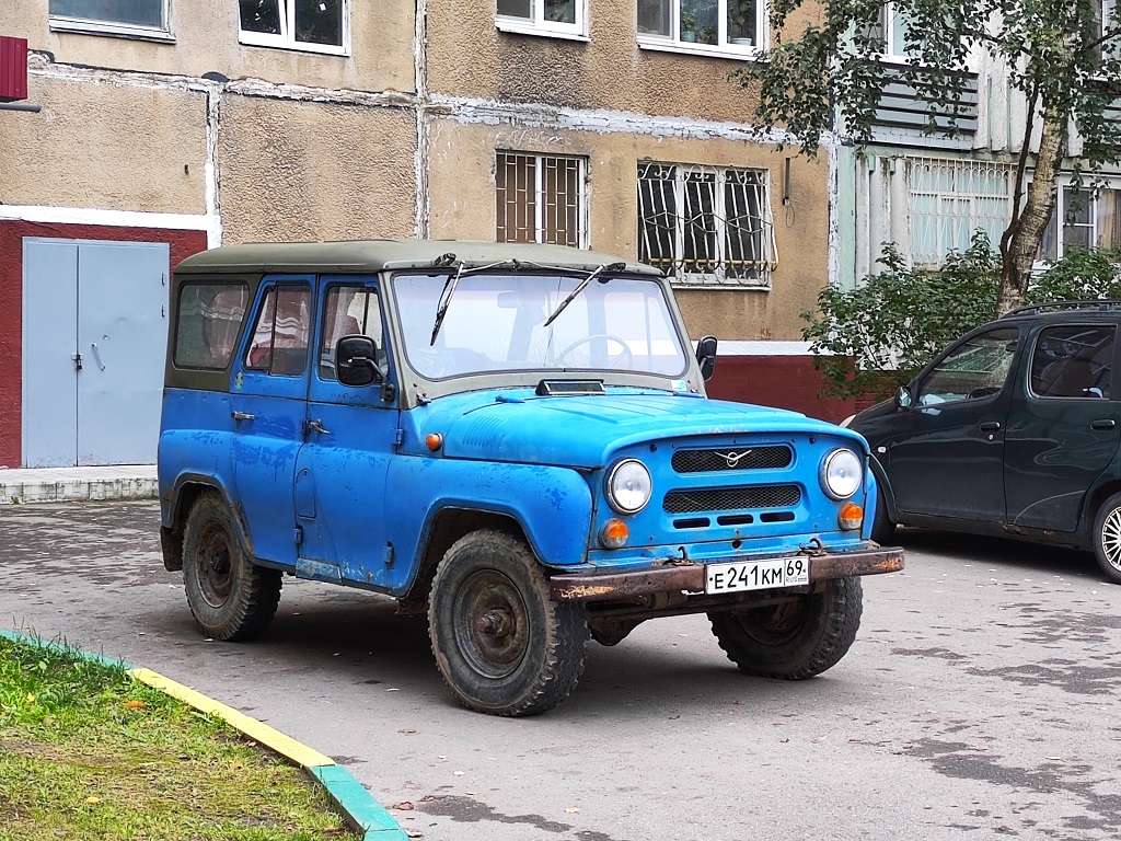 Тверская область, № Е 241 КМ 69 — УАЗ-3151 '85-03