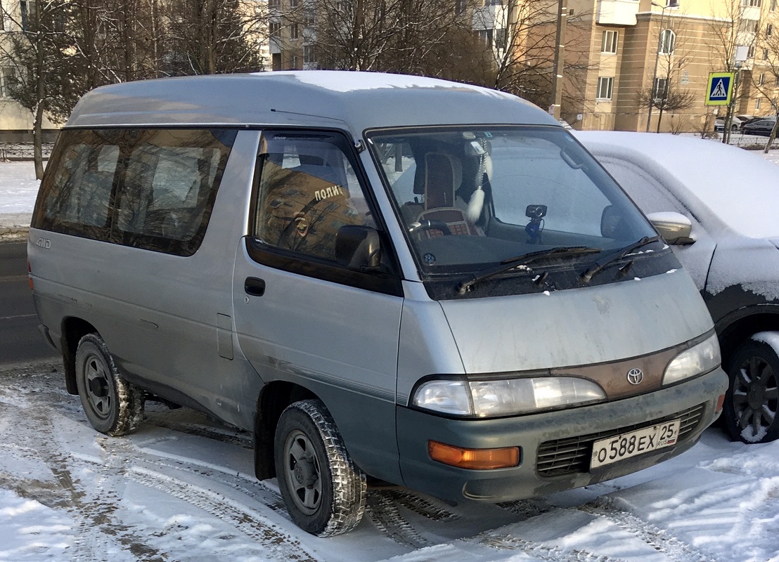 Приморский край, № О 588 ЕХ 25 — Toyota LiteAce (R20/R30) '92-96; Приморский край — Вне региона