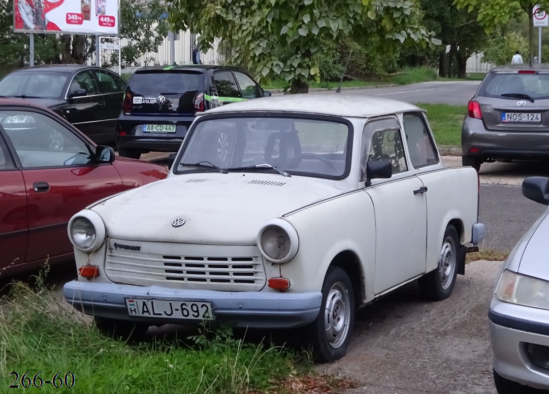 Венгрия, № ALJ-692 — Trabant 1.1 (P601) '89-91