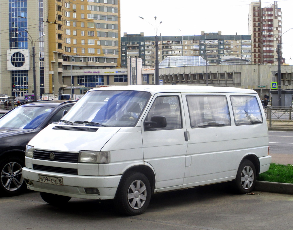 Санкт-Петербург, № А 094 ОМ 78 — Volkswagen Typ 2 (T4) '90-03