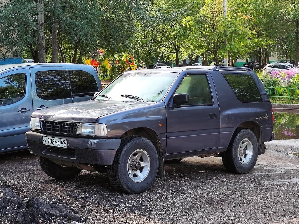 Тверская область, № Х 908 МА 69 — Opel Frontera (A) '91-98