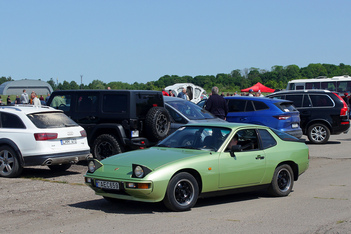 Литва, № AEC 659 — Porsche 924 '76-88; Литва — Retro mugė 2023