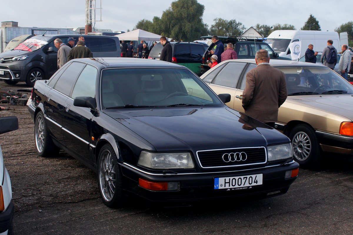 Литва, № H00704 — Audi V8 '88–94; Литва — Retro mugė 2023 ruduo