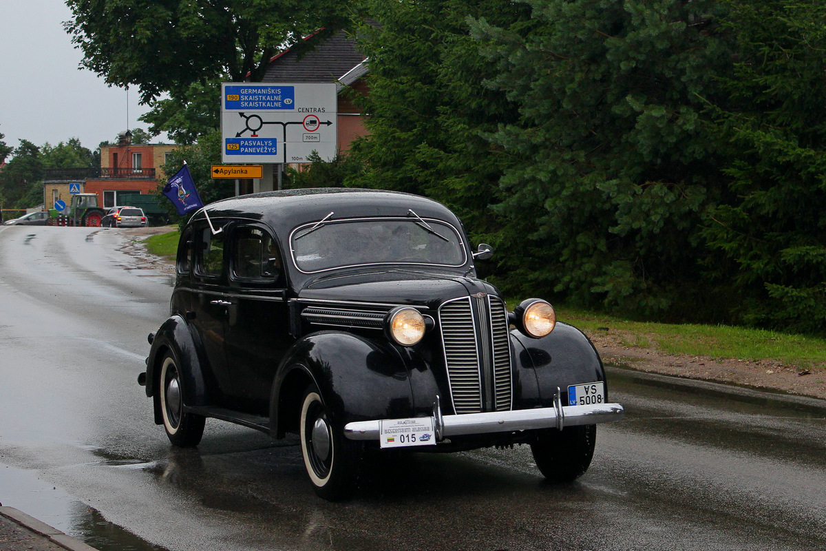 Латвия, № VS-5008 — Dodge D5 '36-37; Литва — Nesenstanti klasika 2022